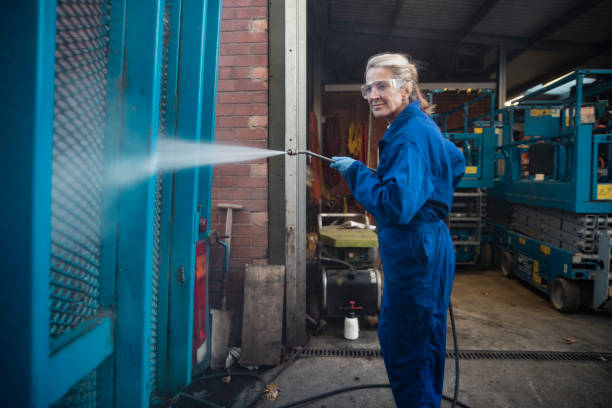 Best Best Pressure Washing Companies  in Annandale, MN